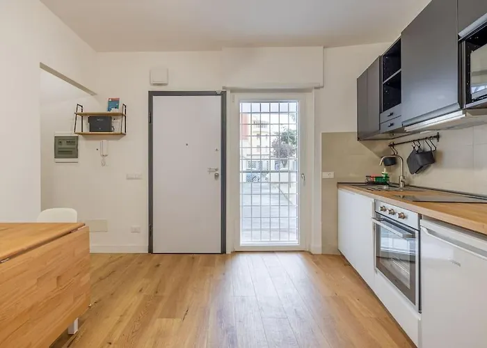 Apartment Little House 15 *